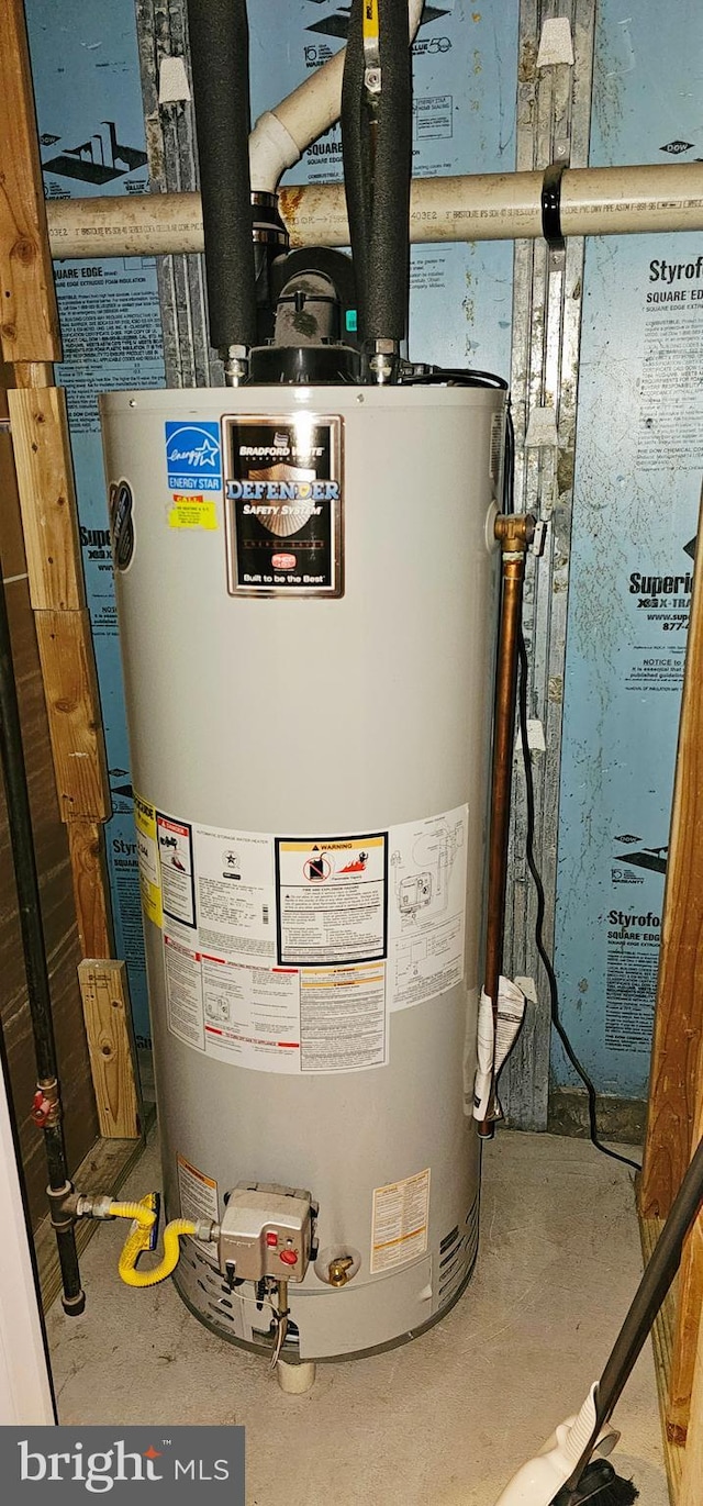 12 Deborah Dr, Millville, NJ 08332 - utilities featuring gas water heater
