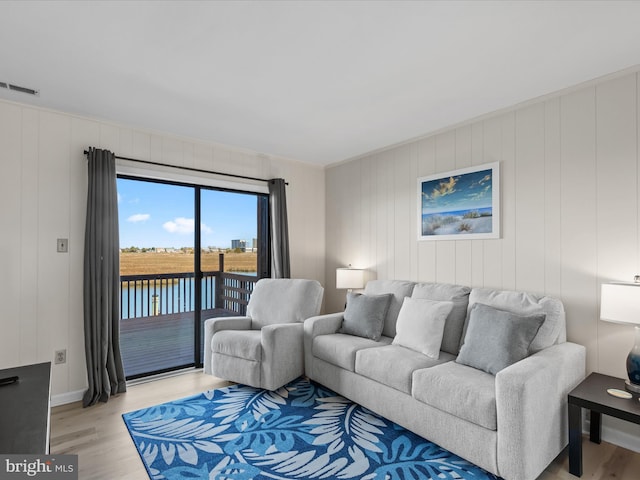 674 94th St Unit 154, Ocean City, MD 21842 - living room with visible vents and light wood finished floors