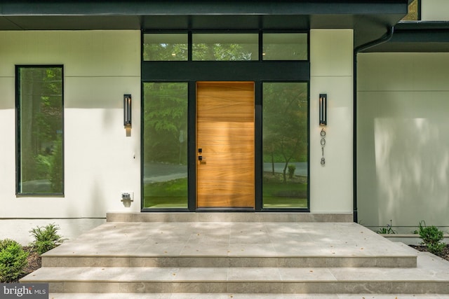 6018 Woodland Ter, Mclean, VA 22101 - view of doorway to property