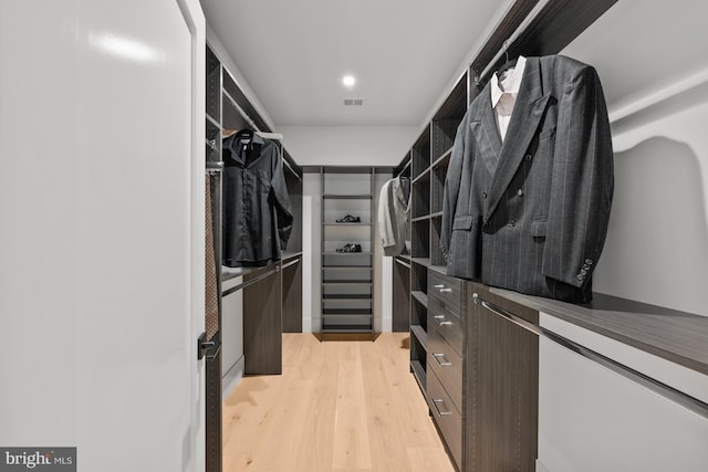 6018 Woodland Ter, Mclean, VA 22101 - spacious closet with light wood-style floors