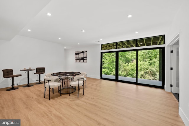 6018 Woodland Ter, Mclean, VA 22101 - sitting room with baseboards, light wood-type flooring, and recessed lighting