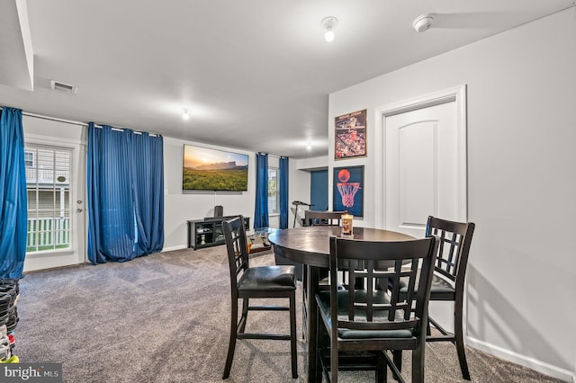 131 Time Cir, Bear, DE 19701 - dining space featuring carpet floors, visible vents, and baseboards