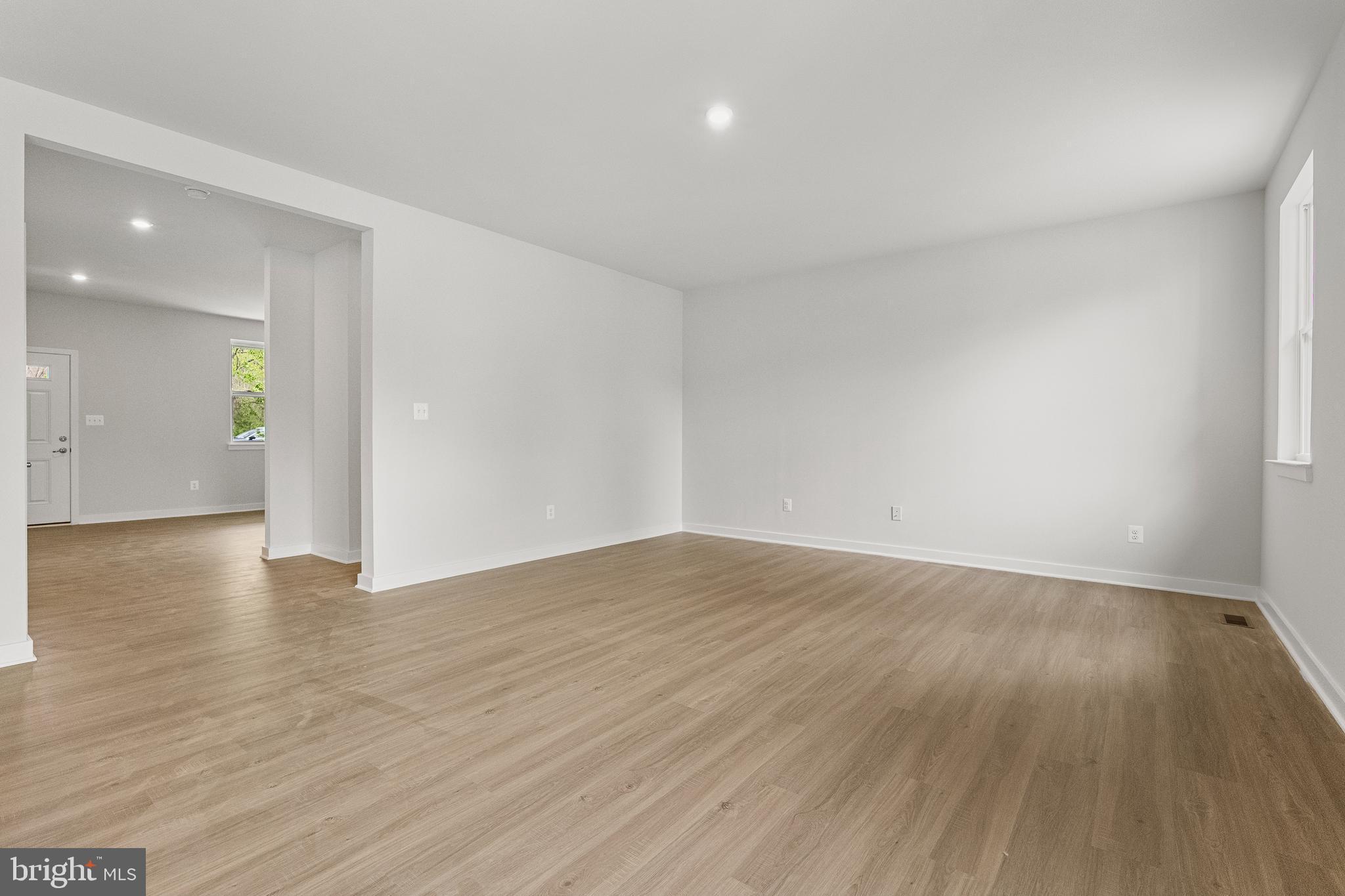 109 Hillsdale Dr, Fredericksburg, VA 22405 - spare room featuring light wood-type flooring and recessed lighting