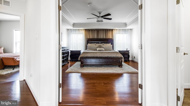 13002 Walkers Ln, Bowie, MD 20721 - bedroom with crown molding, baseboards, hardwood / wood-style flooring, and visible vents