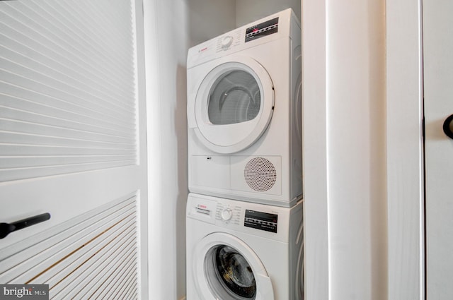 70 N Street Street SE Unit N916, Washington, DC 20003 - laundry area featuring stacked washer / drying machine and laundry area