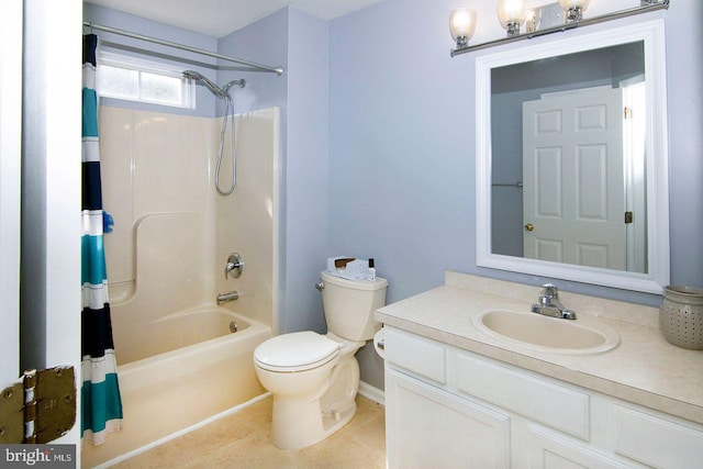 bathroom with tile patterned floors, baseboards, vanity, toilet, and shower / tub combo with curtain