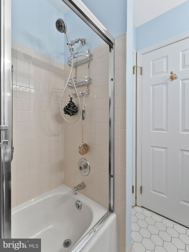 2 Windmill Ct, Columbus, NJ 08022 - bathroom with bathing tub / shower combination and tile patterned floors