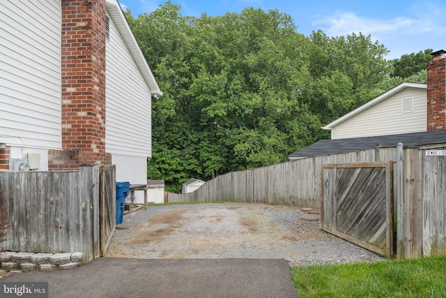2116 Bell Tree Ln, Waldorf, MD 20601 - view of yard