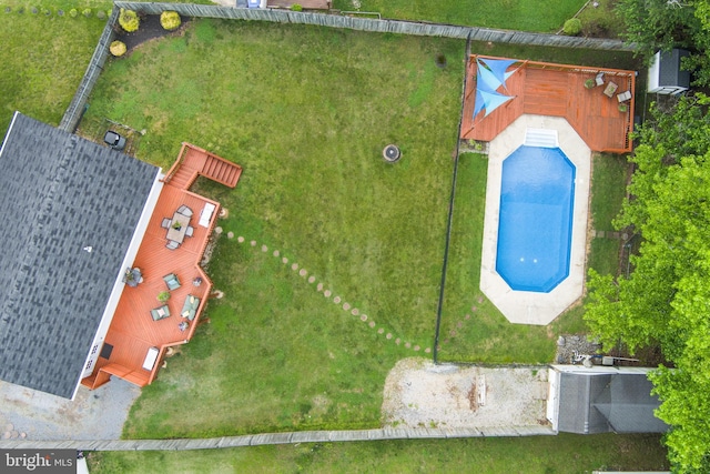 2116 Bell Tree Ln, Waldorf, MD 20601 - bird's eye view of a pool