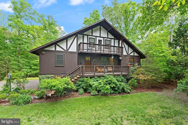11713 Henderson Rd, Clifton, VA 20124 - back of property featuring a yard and a wooden deck