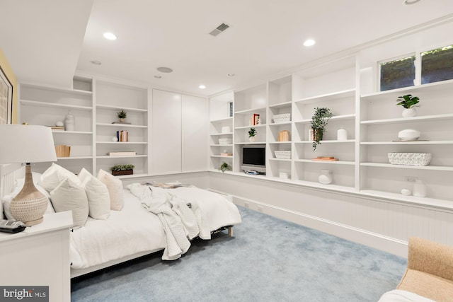 bedroom with visible vents, carpet flooring, and recessed lighting