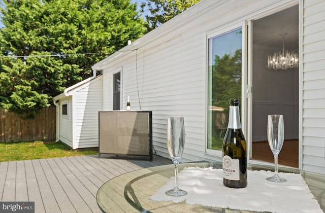 103 W Marengo, Saint Michaels, MD 21663 - wooden deck with fence