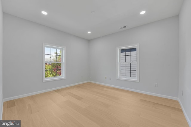 5634 6th St N, Arlington, VA 22205 - unfurnished room with light wood-style flooring, recessed lighting, and baseboards