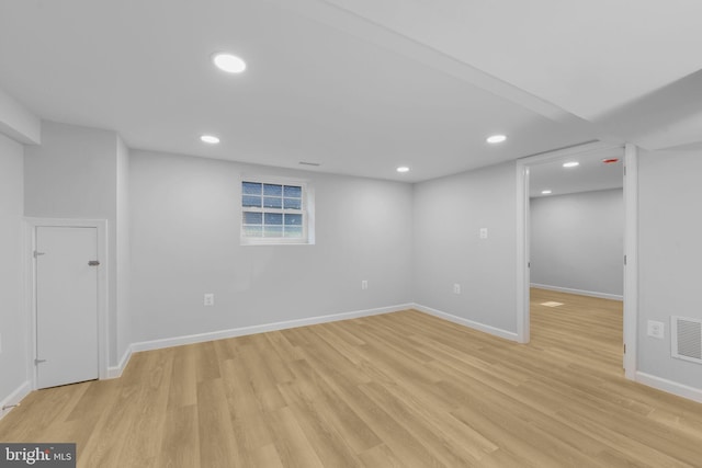 5634 6th St N, Arlington, VA 22205 - below grade area featuring light wood-style flooring, baseboards, and recessed lighting