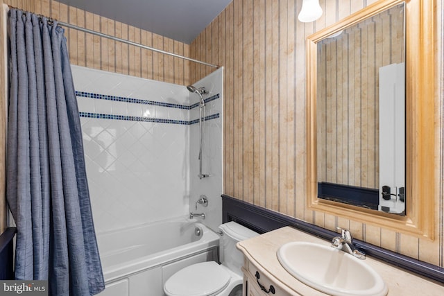 840 Childs Point Rd, Annapolis, MD 21401 - full bathroom with vanity, shower / bathtub combination with curtain, and toilet