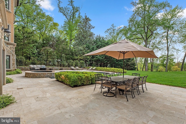 840 Childs Point Rd, Annapolis, MD 21401 - view of patio with outdoor dining space