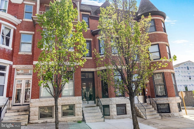 2103 Bolton St, Baltimore, MD 21217 - view of building exterior featuring entry steps