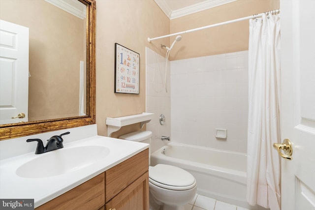 full bathroom featuring shower / tub combo, vanity, toilet, and crown molding
