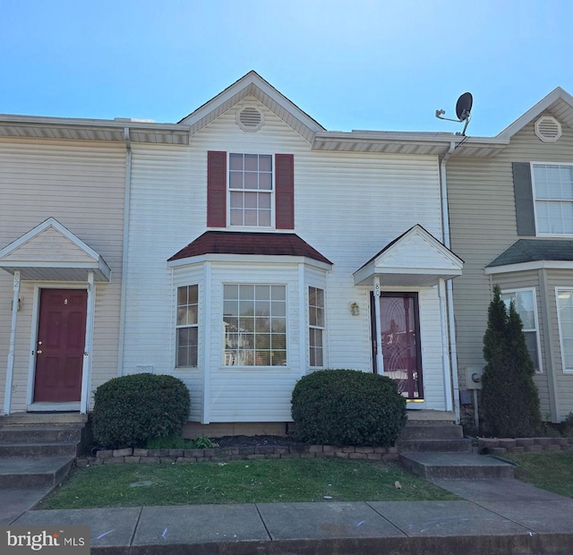 multi unit property featuring entry steps