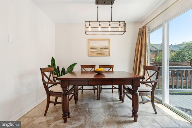 14724 Flower Hill Dr, Centreville, VA 20120 - dining space featuring baseboards