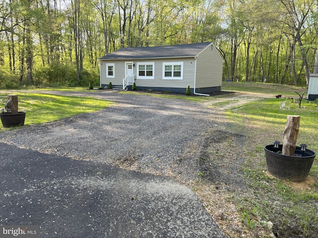179 Mannington Yorketown Rd, Woodstown, NJ 08098 - view of front of home with a front yard