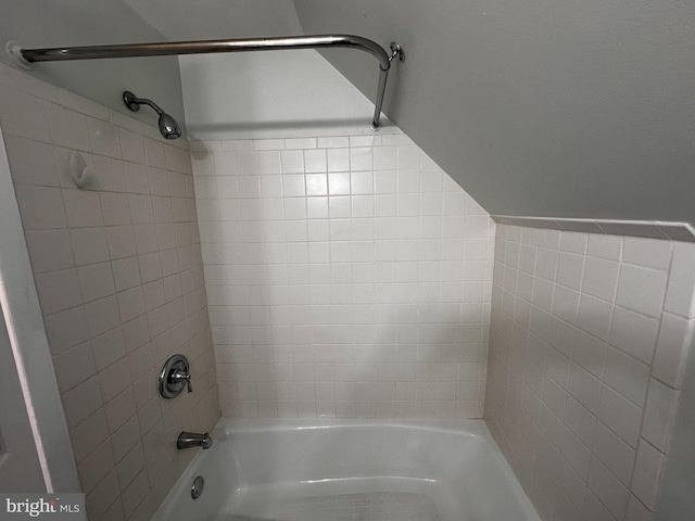 15 Excell Ln, Willingboro, NJ 08046 - bathroom featuring shower / bathtub combination
