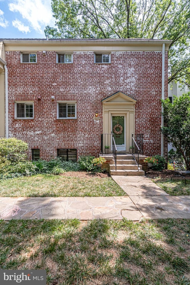 1608 Preston Rd, Alexandria, VA 22302 - view of property featuring brick siding