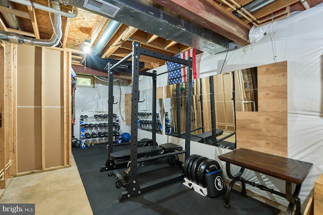 exercise area featuring visible vents