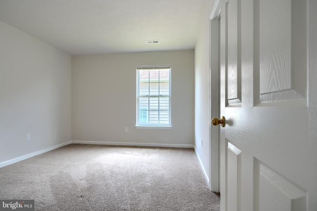 724 Tinker Rd, Middle River, MD 21220 - unfurnished room with carpet flooring and baseboards