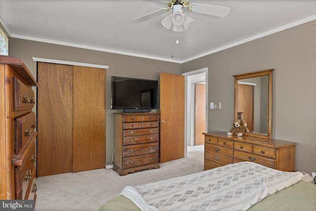 108 Shoreline Dr, Atco, NJ 08004 - carpeted bedroom with crown molding and ceiling fan