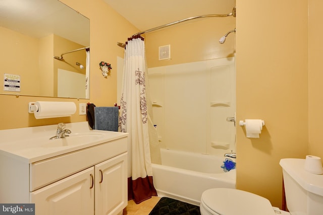 4315 Washington Blvd, Halethorpe, MD 21227 - bathroom with toilet, shower / bath combo with shower curtain, and vanity