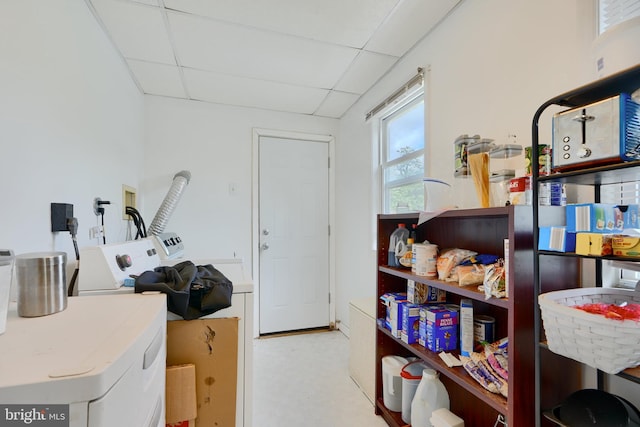 4315 Washington Blvd, Halethorpe, MD 21227 - laundry area with washing machine and clothes dryer
