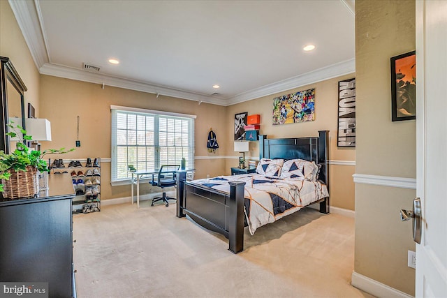 6 Ridgeview Way, Allentown, NJ 08501 - bedroom featuring baseboards, visible vents, light colored carpet, and ornamental molding