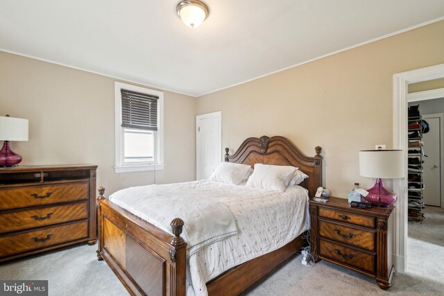3330 Richmond Ave, Baltimore, MD 21213 - carpeted bedroom with crown molding
