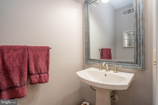 6 York Dr, Princeton, NJ 08540