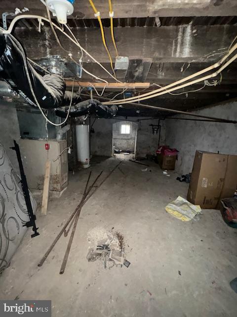 1341 E Rittenhouse St, Philadelphia, PA 19138 - basement featuring water heater