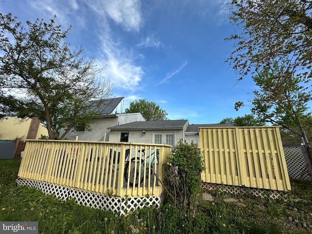1207 Sunrise Ct, Herndon, VA 20170 - back of property featuring a wooden deck