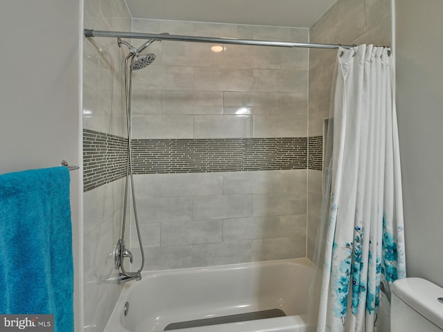 8362 Inspiration Ave, Walkersville, MD 21793 - full bathroom featuring shower / tub combo and toilet