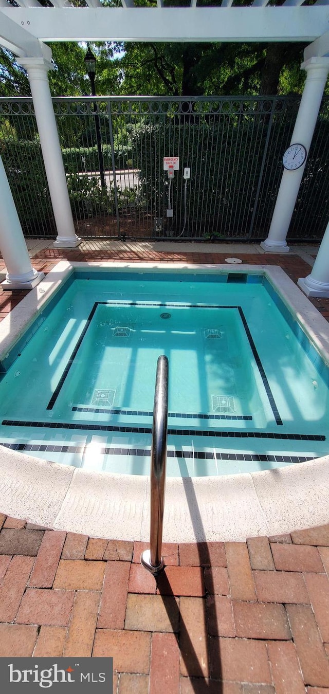 11800 Old Georgetown Unit 1103, Rockville, MD 20852 - view of pool featuring a pool