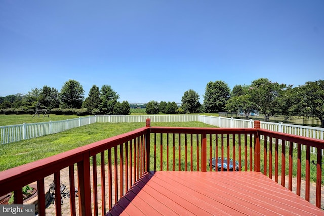 170 Otter Way, Frederica, DE 19946 - wooden deck with a fenced backyard