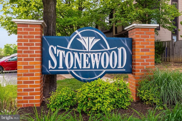 7329 Split Rail Ln, Laurel, MD 20707 - community / neighborhood sign featuring fence