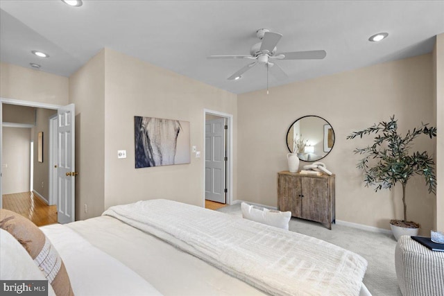 bedroom with recessed lighting, baseboards, and ceiling fan