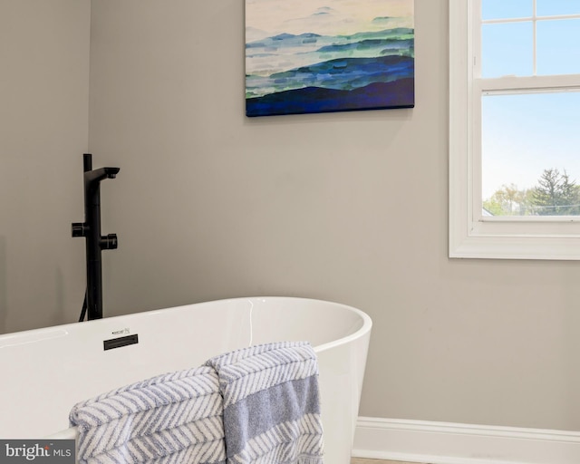425 N Broadway, Pitman, NJ 08071 - bathroom view of a freestanding tub and baseboards