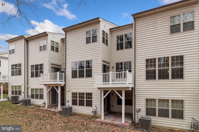 1539 Rabbit Hollow Pl, Silver Spring, MD 20906 - rear view of house with central air condition unit