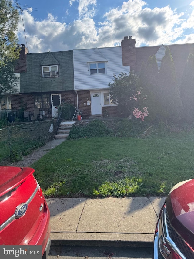 264 Margate Rd, Upper Darby, PA 19082 - view of front of property with brick siding and a front lawn