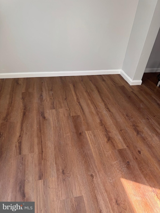 264 Margate Rd, Upper Darby, PA 19082 - detailed view of wood finished floors and baseboards