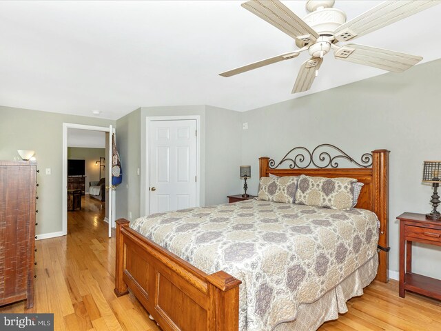 13240 Edgemont Rd, Smithsburg, MD 21783 - bedroom featuring light wood finished floors, baseboards, and a ceiling fan
