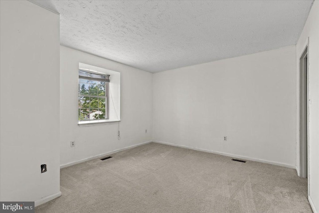 5127 Beaugregory Ct, Waldorf, MD 20603 - interior space with a textured ceiling, visible vents, and baseboards