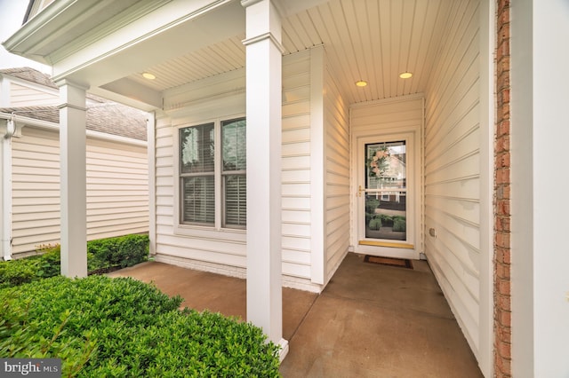 20449 Rosses Point Ct, Ashburn, VA 20147 - property entrance with a porch