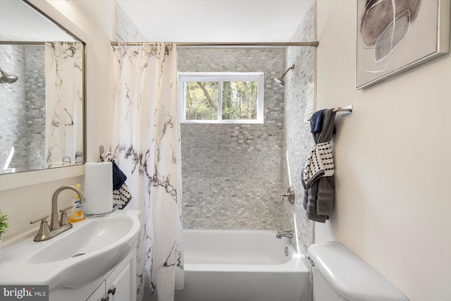 4548 Derby Manor Dr, Baltimore, MD 21215 - full bath with shower / bath combo with shower curtain, vanity, and toilet